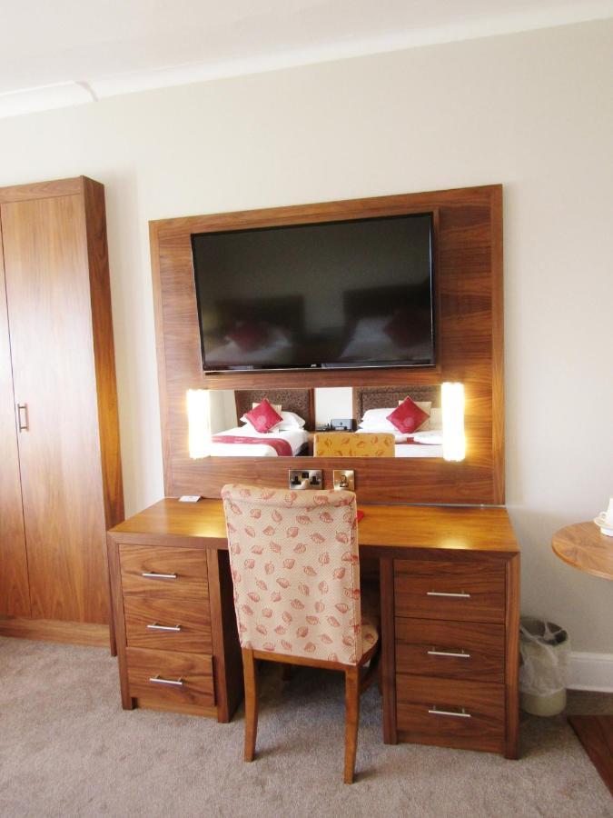 The Red Lea Hotel Скарбъро Екстериор снимка